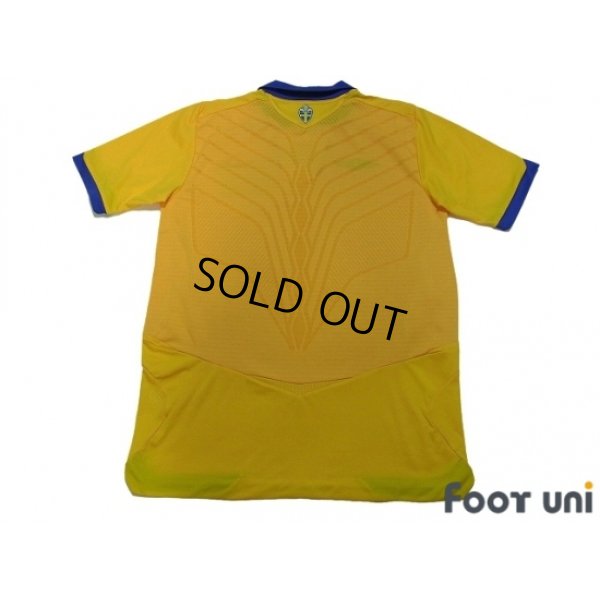 Photo2: Sweden 2008 Home Shirt