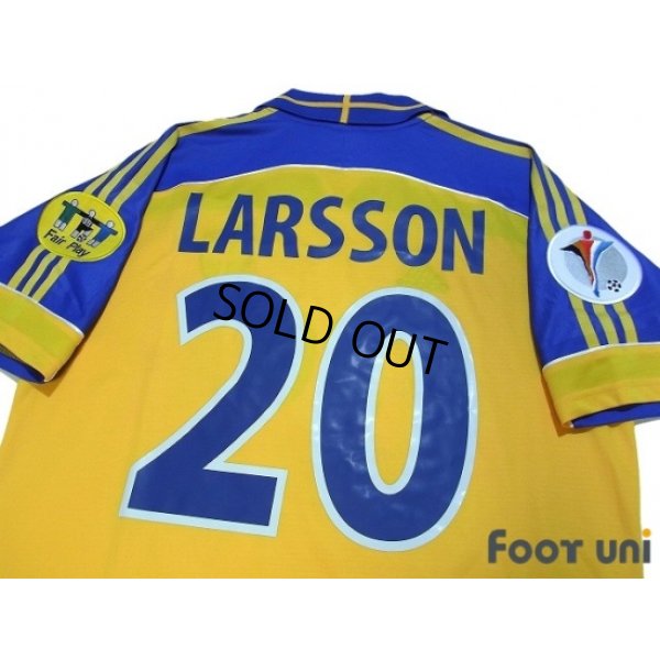 Photo4: Sweden Euro 2000 Home Shirt #20 Lasson UEFA Euro 2000 Patch/Badge Fair Play Patch/Badge