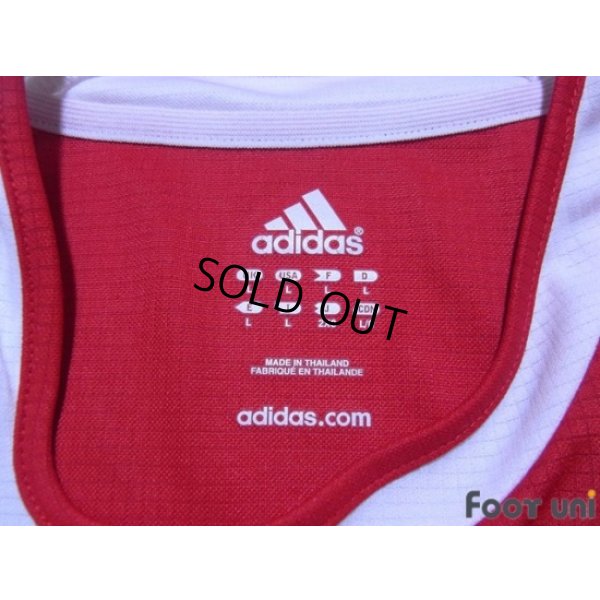 Photo4: Trinidad and Tobago 2006 Home Shirt