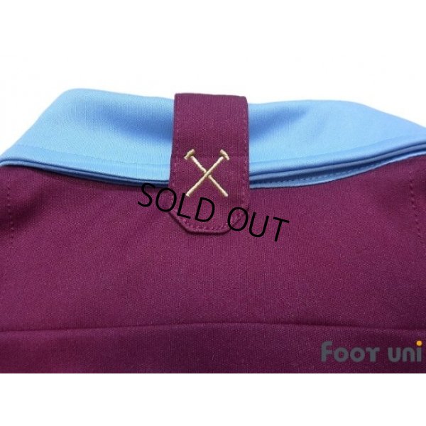 Photo8: West Ham Utd 2010-2011 Home Shirt #26 Hines Premier League Patch/Badge