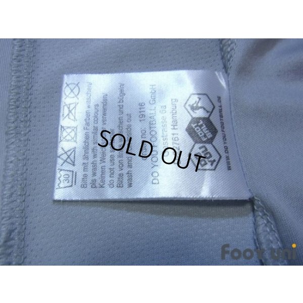 Photo7: Augsburg 2009-2010 Away Shirt