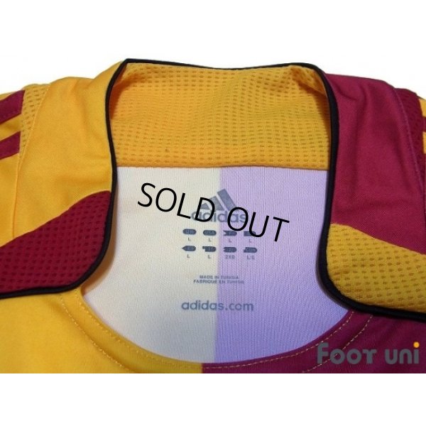 Photo4: Galatasaray 2006-2007 Home Shirt