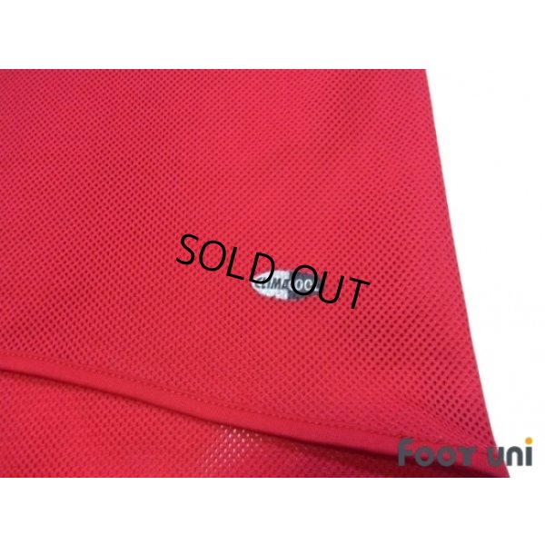 Photo7: Spain Euro 2004 Home Shirt and Shorts Set