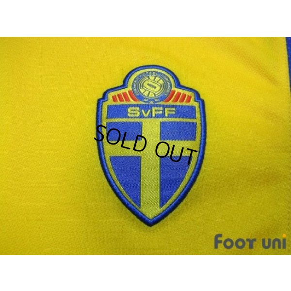 Photo5: Sweden 2006 Home Shirt