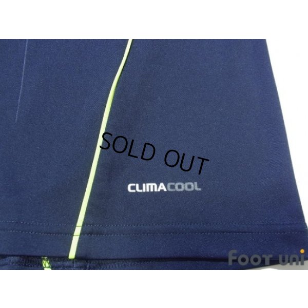 Photo7: Real Madrid 2010-2011 Away Shirt #20 Higuain LFP Patch/Badge