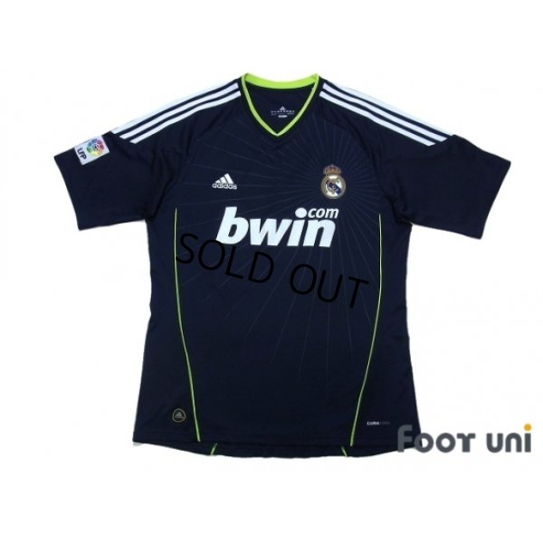 Photo1: Real Madrid 2010-2011 Away Shirt #20 Higuain LFP Patch/Badge