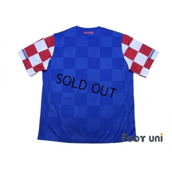 Photo2: Croatia 2010 Away Shirt