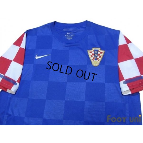 Photo3: Croatia 2010 Away Shirt
