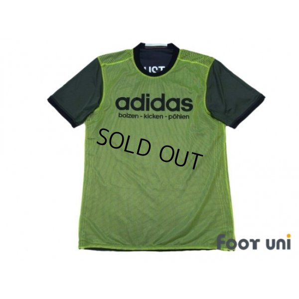 Photo8: Germany 2016 Away Reversible Shirt #2 Mustafi FIFA World Champions 2014 Patch/Badge