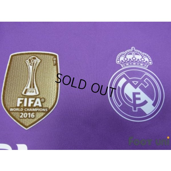 Photo6: Real Madrid 2016-2017 Away Shirt #11 Bale FIFA World Club Cup Champions 2016 Patch/Badge La Liga Patch/Badge