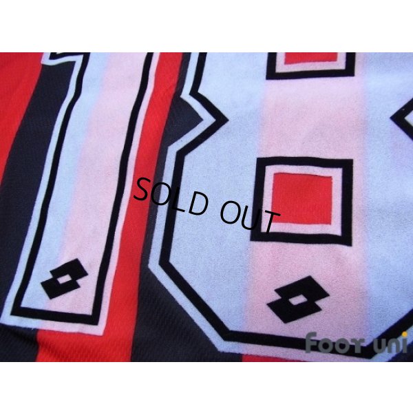 Photo8: AC Milan 1996-1997 Home Long Sleeve Shirt #18 Baggio Scudetto Patch/Badge