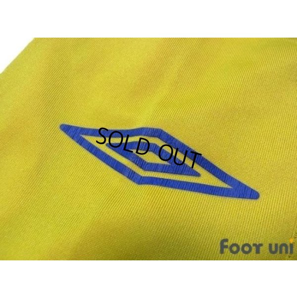 Photo8: Sweden Euro 2008 Home Shirt