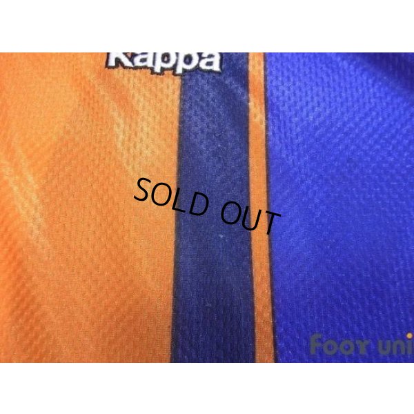 Photo7: FC Barcelona 1997-1998 Away Shirt