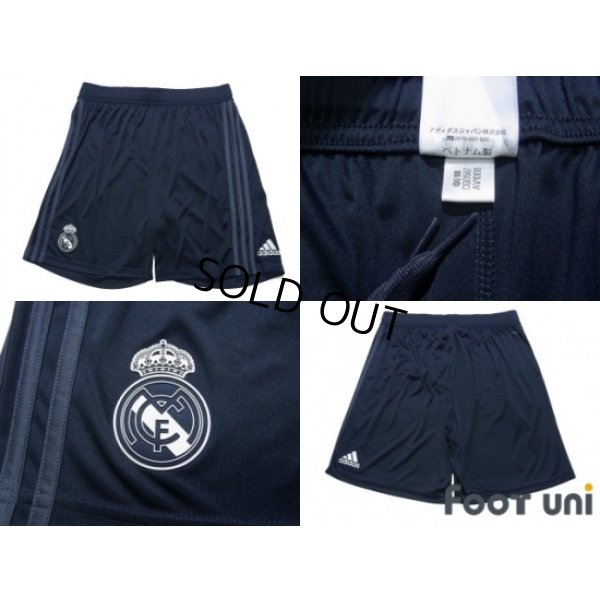 Photo8: Real Madrid 2018-2019 Away Shirt and Shorts Set FIFA World Champions 2017 Patch/Badge