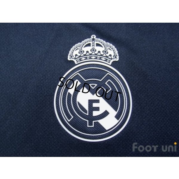 Photo6: Real Madrid 2018-2019 Away Shirt and Shorts Set FIFA World Champions 2017 Patch/Badge