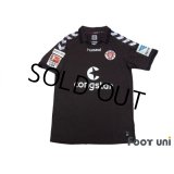 FC St.Pauli 2014-2015 Home Shirt #22 Görlitz Bundesliga Patch/Badge Hermes Patch/Badge DISKRIMINIERUNG Patch/Badge