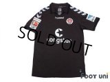 FC St.Pauli 2014-2015 Home Shirt #22 Görlitz Bundesliga Patch/Badge Hermes Patch/Badge DISKRIMINIERUNG Patch/Badge