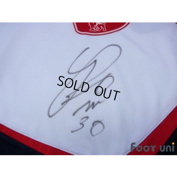 Photo8: Bolton Wanderers 2011-2012 Home Autographed Shirt #30 Ryo Miyaichi BARCLAYS PREMIER LEAGUE Patch/Badge