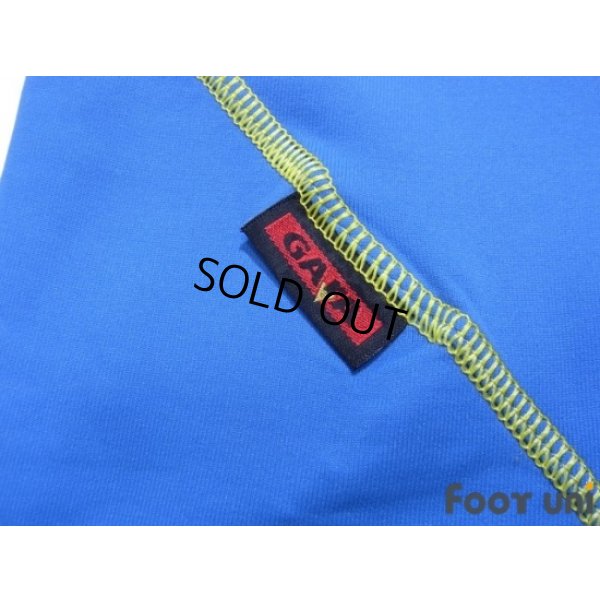 Photo7: Wales 2004 Away Shirt