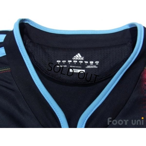 Photo4: Olympique Marseille 2010-2011 3rd Shirt