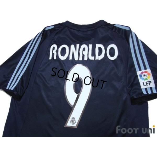 Photo4: Real Madrid 2003-2004 Away Shirt #9 Ronaldo LFP Patch/Badge