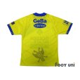 Photo2: Sint-Truiden 2017-2018 Home Shirt (2)