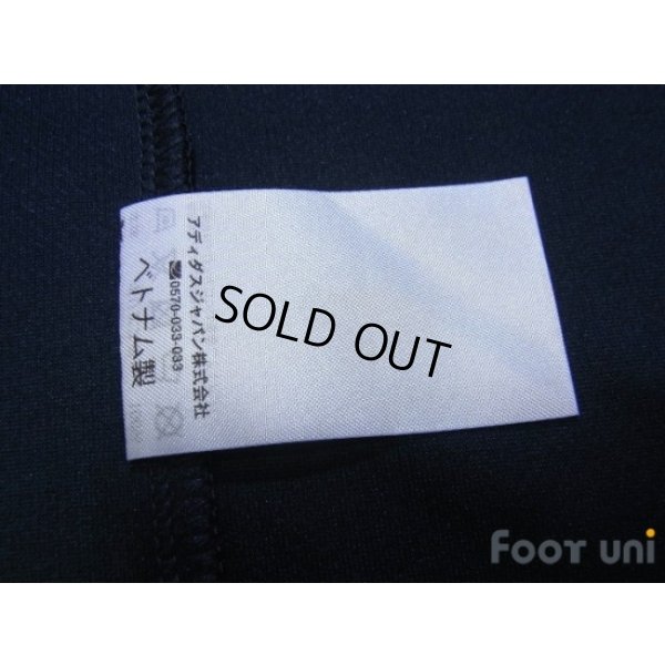 Photo7: Real Madrid 2018-2019 Away Shirts and shorts Set FIFA World Champions 2017 Patch/Badge