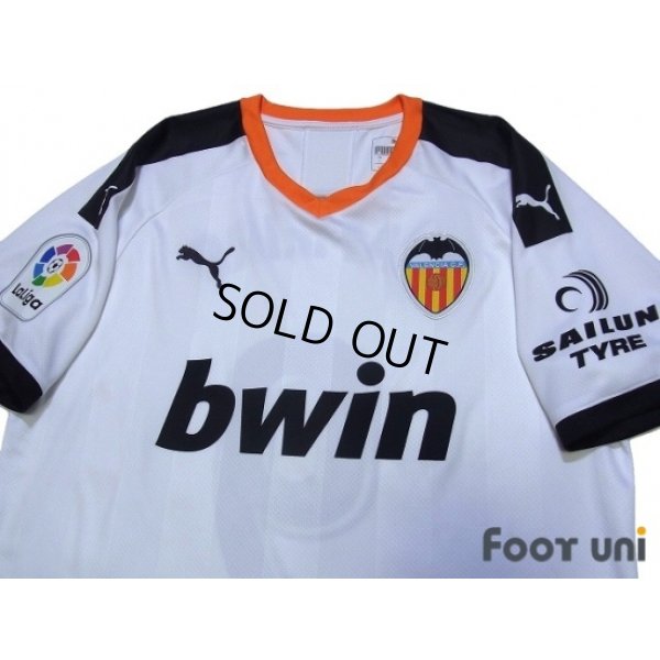Photo3: Valencia 2019-2020 Away Shirt #9 Gameiro La Liga Patch/Badge
