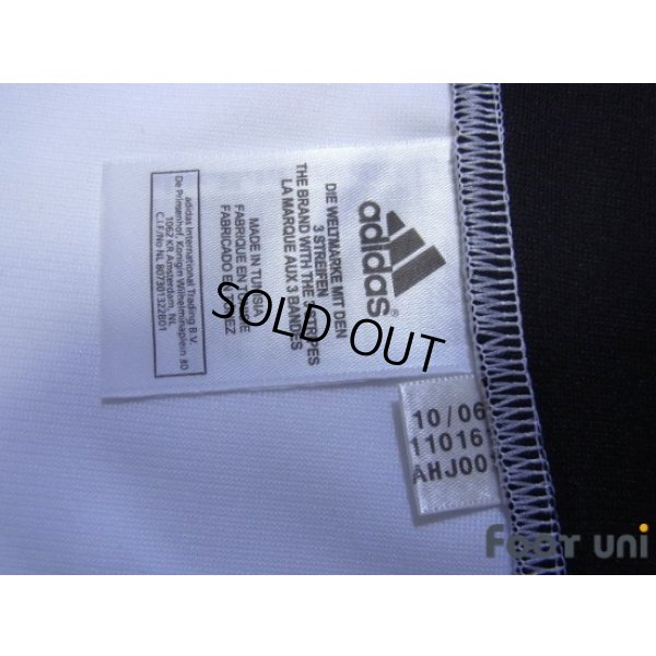 Photo7: Newcastle 2005-2007 Home Shirt