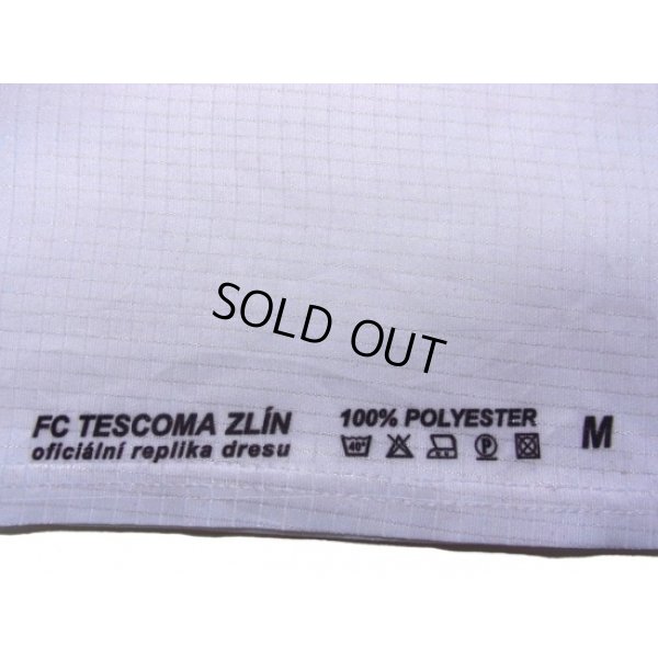 Photo8: FC Tescoma Zlin 2011-2012 Home Shirt #10