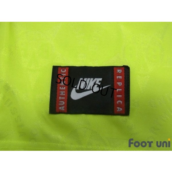 Photo7: Borussia Dortmund 1994-1995 Home Shirt