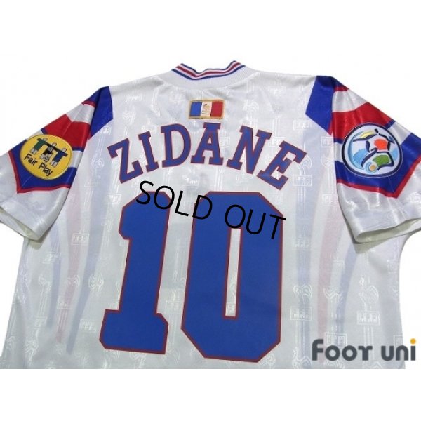 Photo4: France Euro 1996 Away Shirt #10 Zidane UEFA Euro 1996 Patch/Badge UEFA Fair Play Patch/Badge
