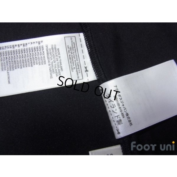 Photo8: AC Milan 2009-2010 3rd Shirt