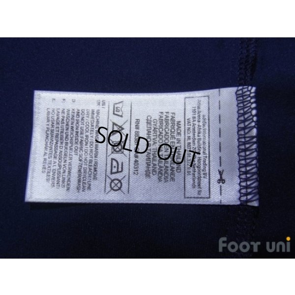 Photo8: Olympique Lyonnais 2011-2012 Away Shirt #9 Lisandro Lopez