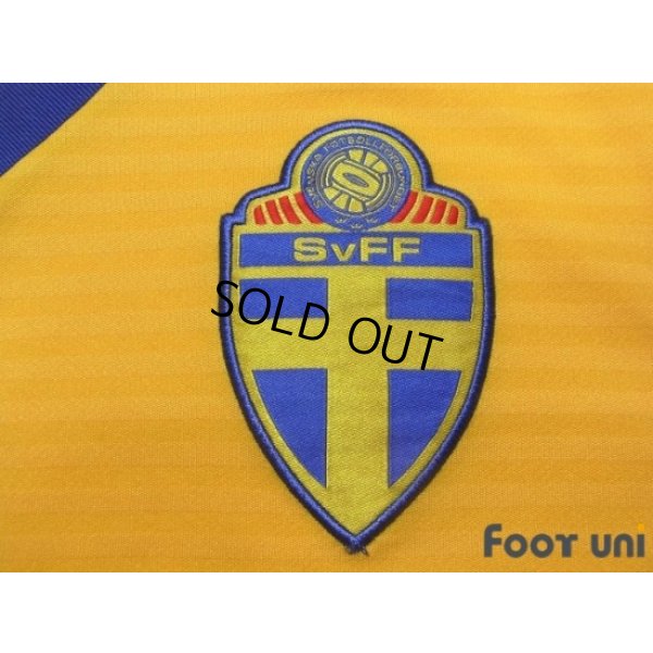 Photo5: Sweden 2010-2011 Home Shirt