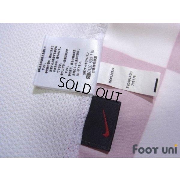 Photo7: Croatia 2002 Home Shirt