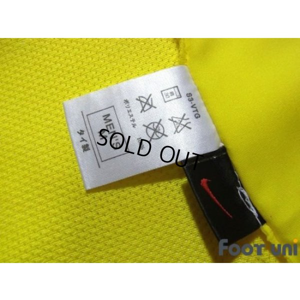 Photo8: Brazil 2002 Home Shirt #9 Ronaldo 2002 FIFA World Cup Korea Japan Patch/Badge