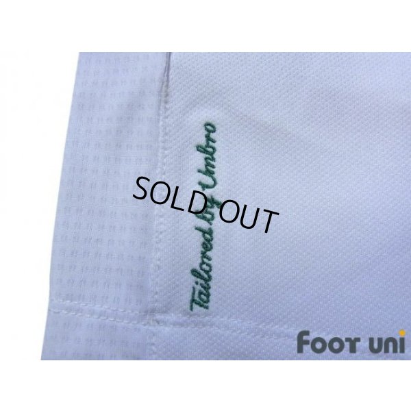 Photo8: Ireland Euro 2012 Away Shirt