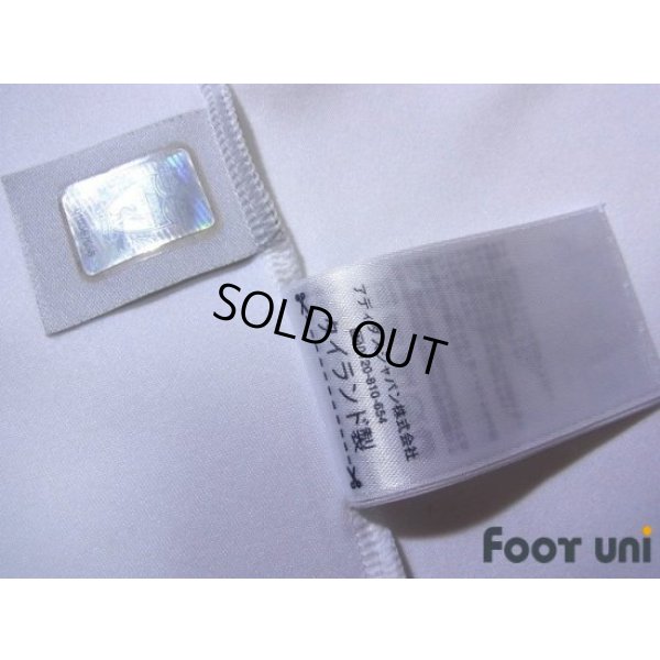 Photo8: Liverpool 2010-2011 Away Shirt