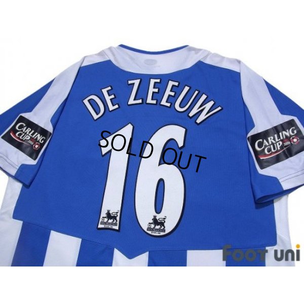 Photo4: Wigan Athletic 2005-2006 Home Shirt #16 De Zeeuw Carling Cup Patch/Badge w/tags