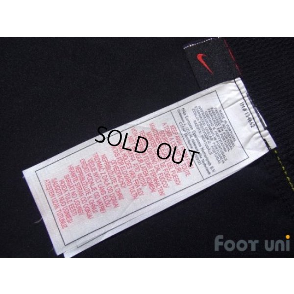 Photo8: Borussia Dortmund 2004-2005 Away Shirt