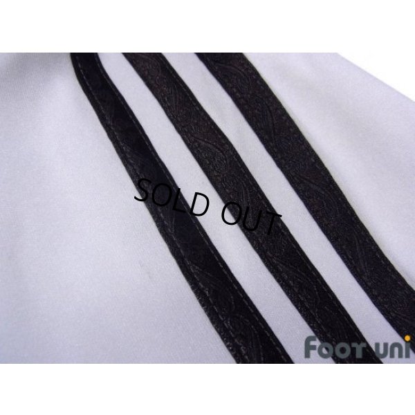 Photo7: Bayern Munchen 2013-2014 Away Shirt