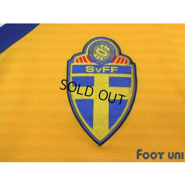Photo5: Sweden 2010-2011 Home Shirt