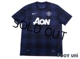 Manchester United 2013-2014 Away Shirt