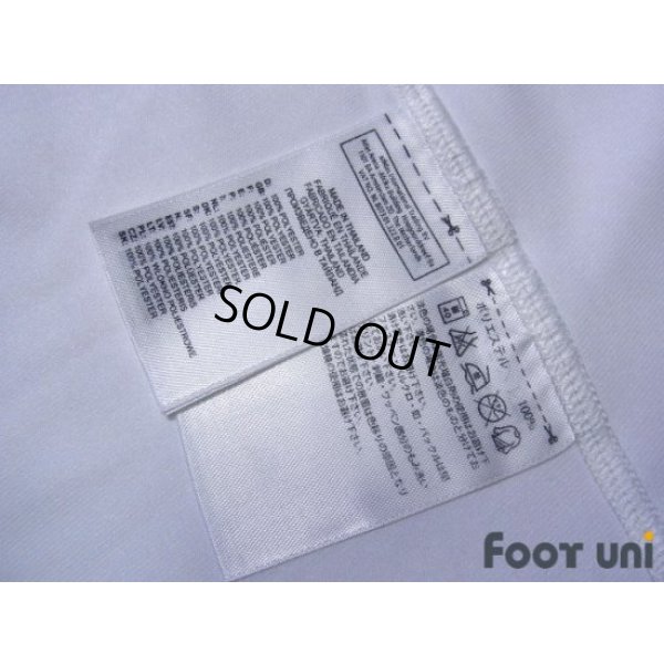 Photo8: Spain 2011 Away Shirt Jersey FIFA World Champions 2010 Patch/Badge