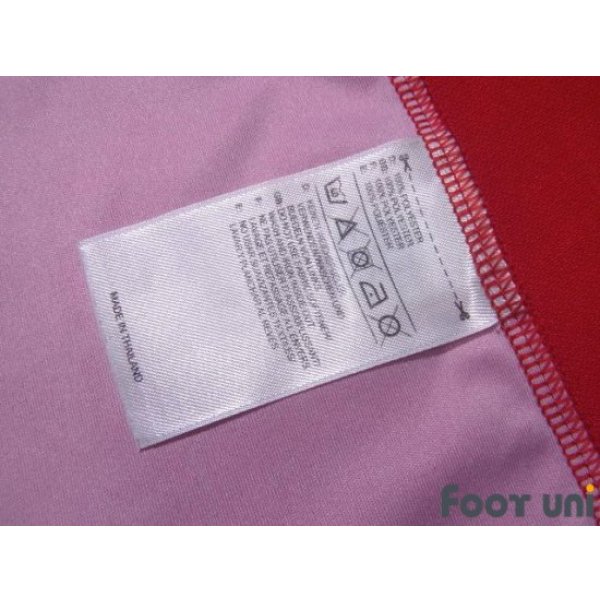 Photo8: Paraguay 2010 Home Shirt Jersey FIFA World Cup South Africa Model