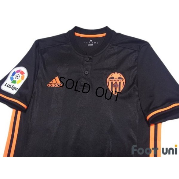 Photo3: Valencia 2016-2017 Away Shirt #17 Nani La Liga Patch/Badge