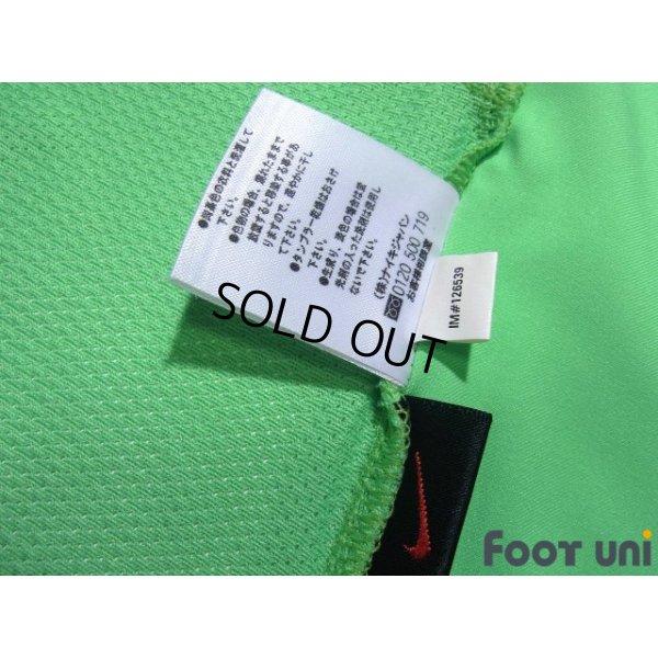 Photo8: Nigeria 2002 Home Shirt #4 Nwankwo Kanu 2002 FIFA World Cup Korea Japan Patch/Badge