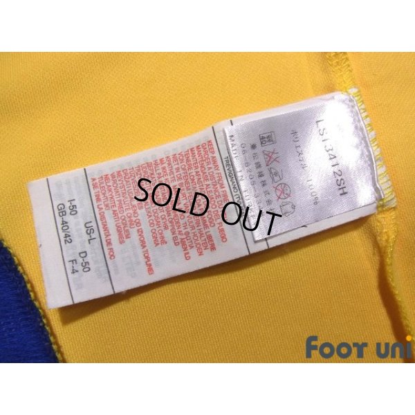 Photo8: Ukraine 2006 Home Shirt