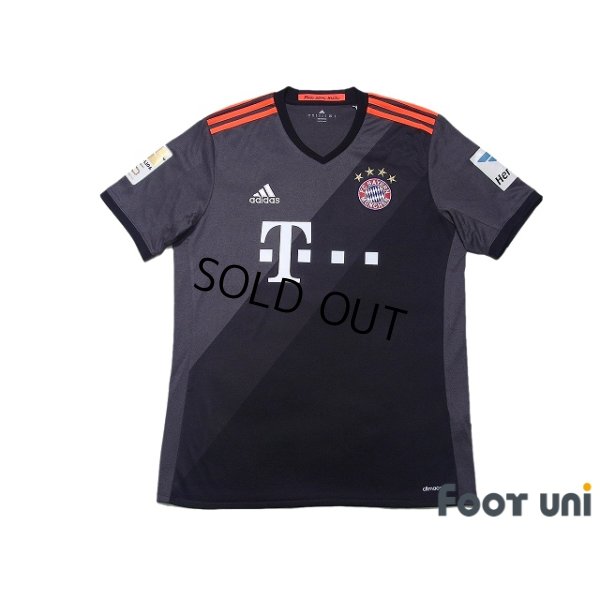 Photo1: Bayern Munchen 2016-2017 Away Shirt #5 Mats Hummels Bundesliga Patch/Badge w/tags